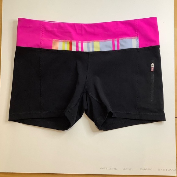 LULULEMON Black Run Fast Track Short - Picture 2 of 11